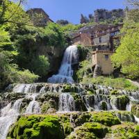 Cascada de Orbaneja del Castillo en Burgos