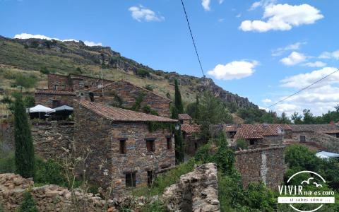 Patones de Arriba - Pueblo con encanto en Madrid