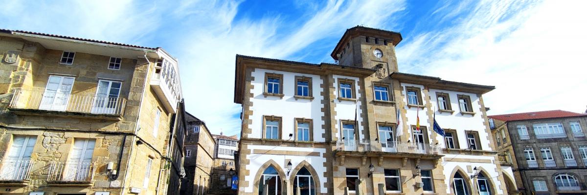 Muros: edificio del ayuntamiento