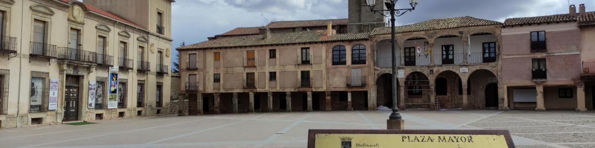 La Plaza Mayor de Medinaceli (Soria)