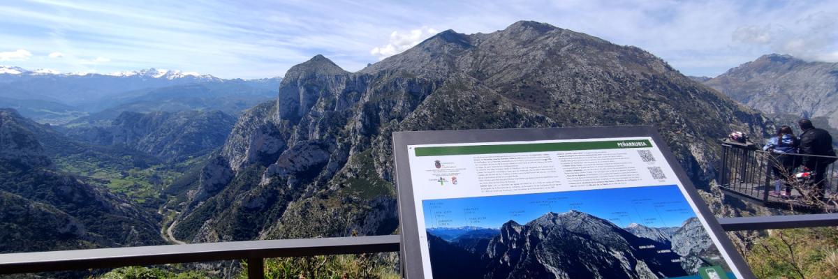 Mirador de Santa Catalina al desfiladero de la Hermida (Cantabria)