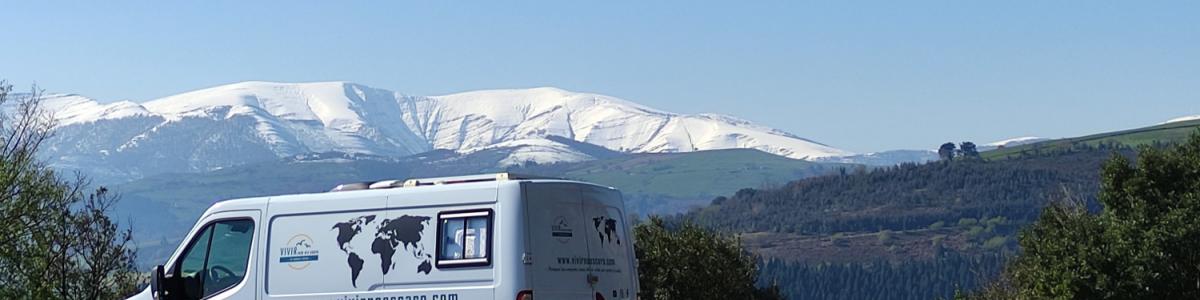 Pernocta en furgoneta camper en alta montaña en el País Vasco
