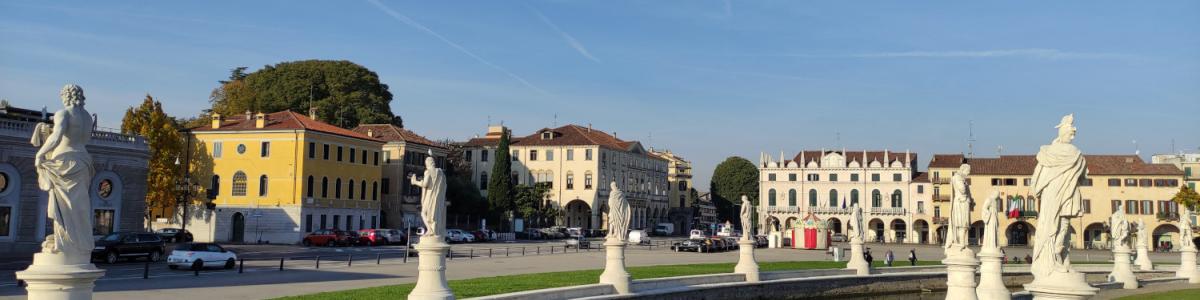 La Plaza Prato del Valle (Padua, Italia)